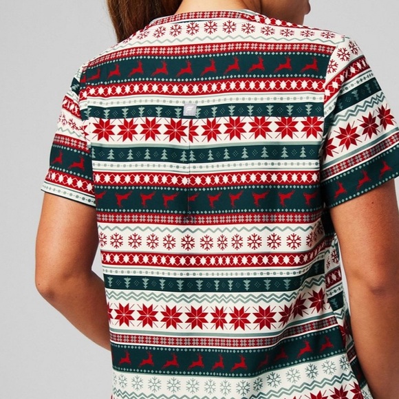 Fabletics Festive Red and Green Patterned Scrub Top - Picture 3 of 8